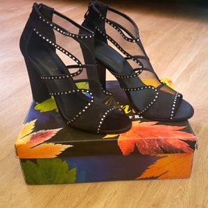Italina By Summer Rio Women Size 8 Black/W Rhinestones Heels